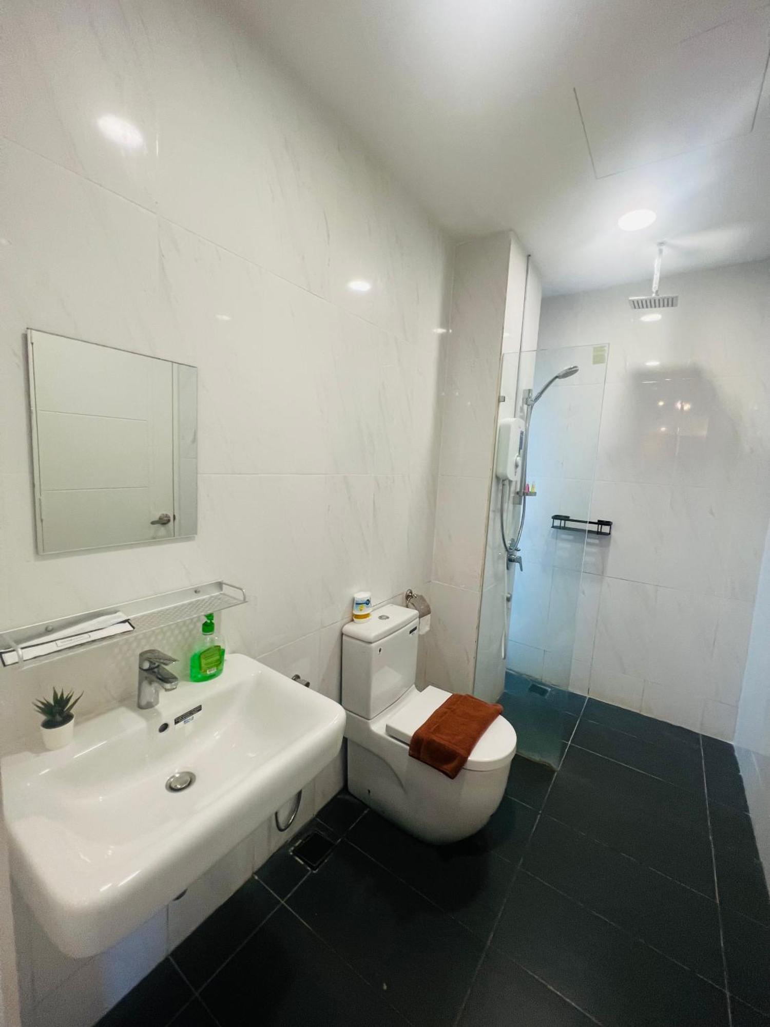Reizz Residence By D'Amour Kuala Lumpur Exterior photo