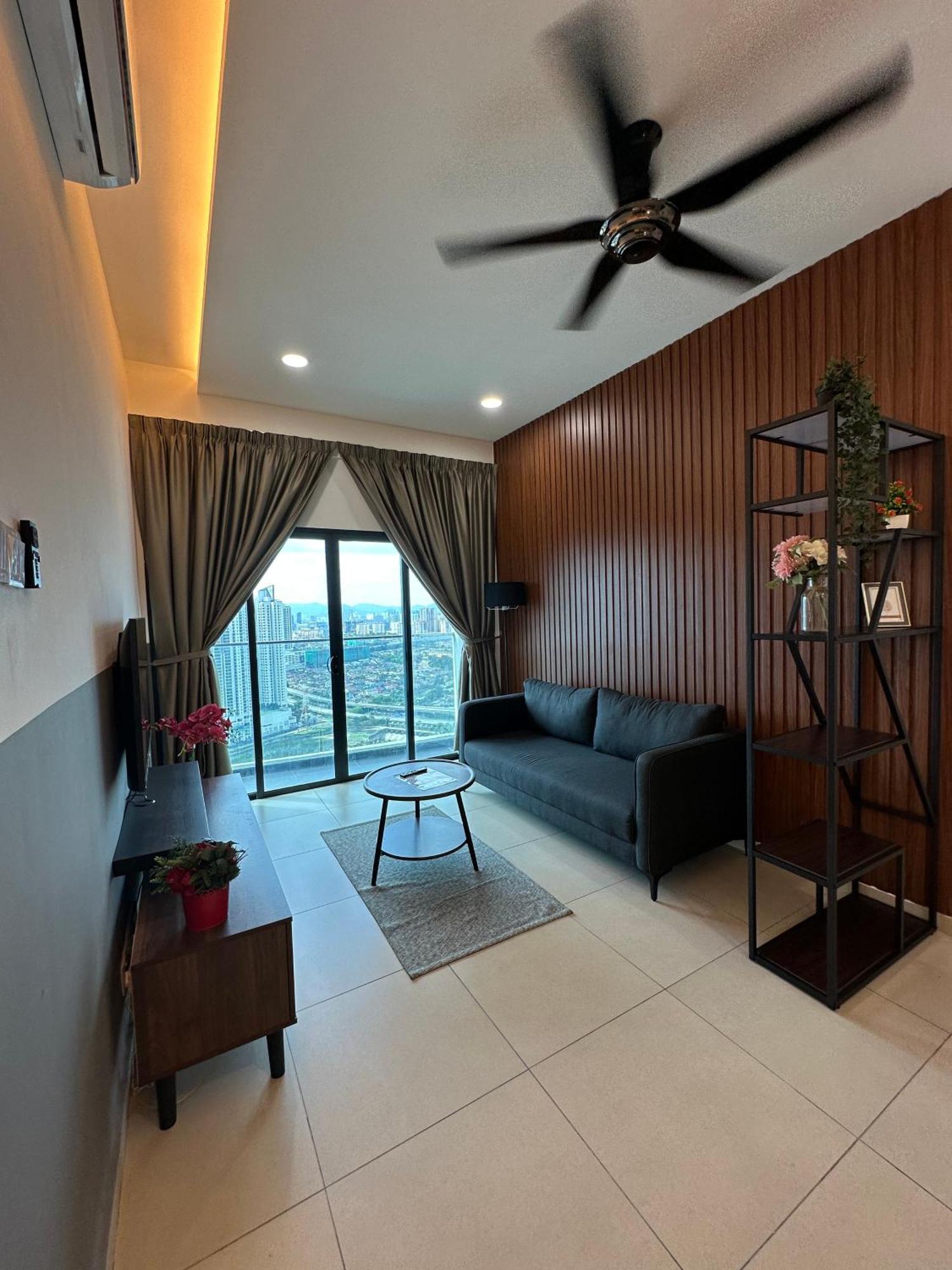 Reizz Residence By D'Amour Kuala Lumpur Exterior photo